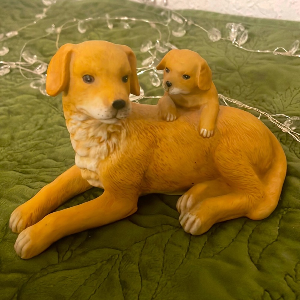 Dog and Puppy 🐕 🐶 figurine for the Home